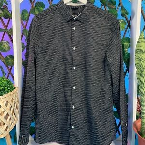 H&M Black and White button down dress shirt